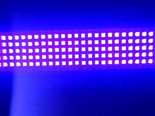 UV-LED固化機(jī)技術(shù)因節(jié)能、環(huán)保成為UV LED面光源發(fā)展方向